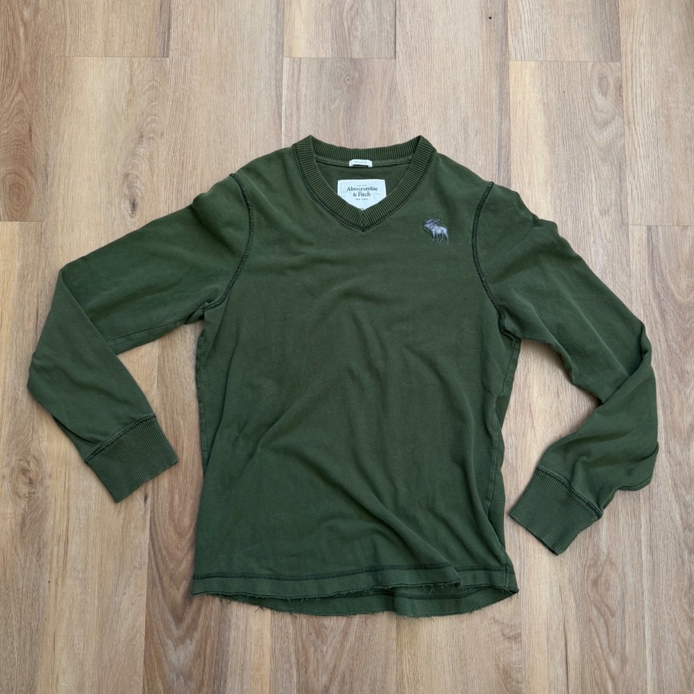 Abercrombie & Fitch y2k Mens XL Olive Green Muscle Fit V-Neck Long Sleeve Top